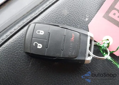 2024 Ram 2500 Big Horn 4X4 6'4 Box z USA, uszkodzony, nr VIN 3C6UR5DL8RG291663